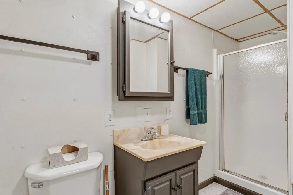 1121 E Laneville Avenue Durand, WI 54736