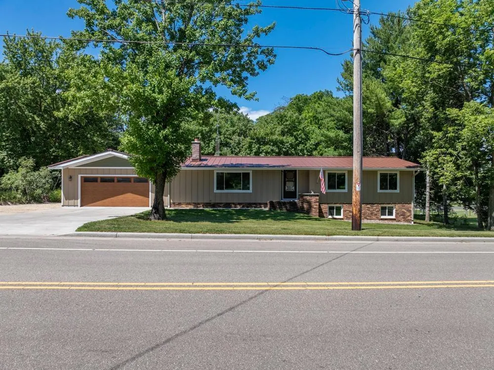 1121 E Laneville Avenue Durand, WI 54736