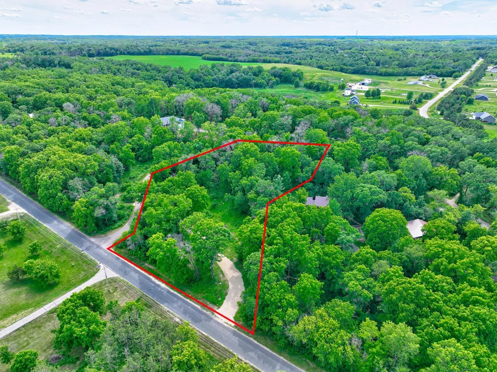 660 100th Street Roberts, WI 54023