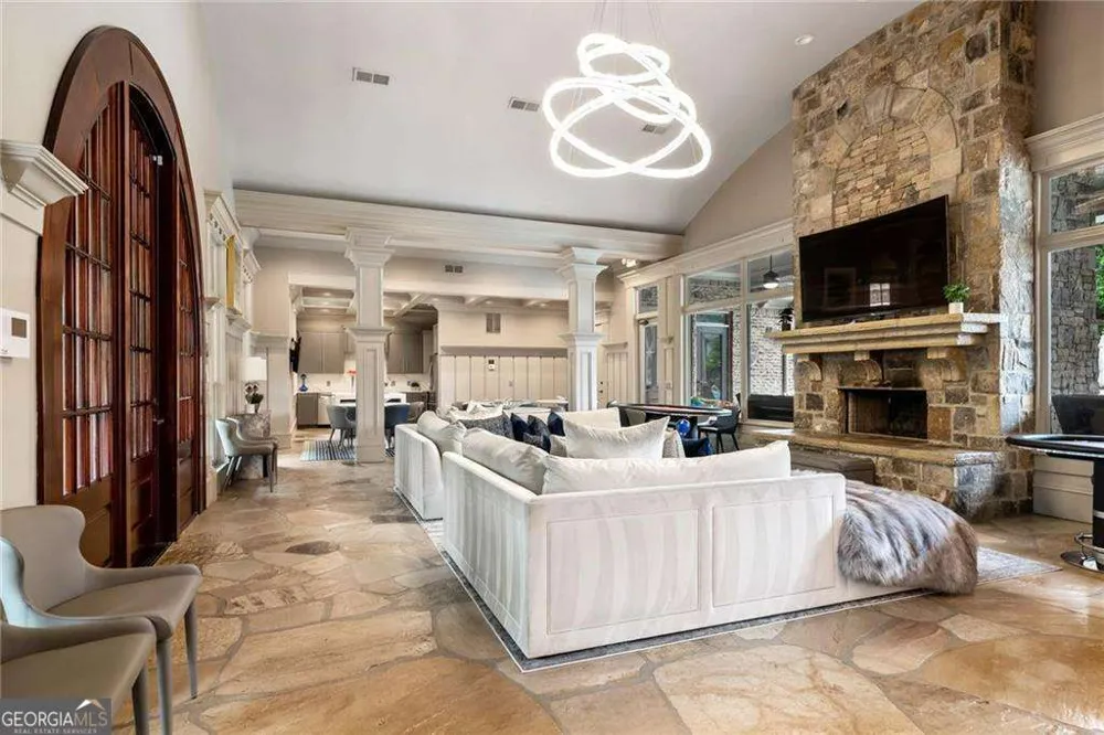 762 Stickley Oak WAY Woodstock, GA 30189