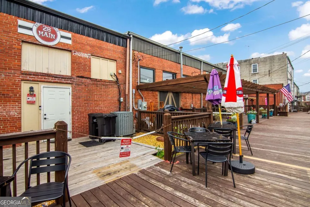 28 N Main ST Ellijay, GA 30540