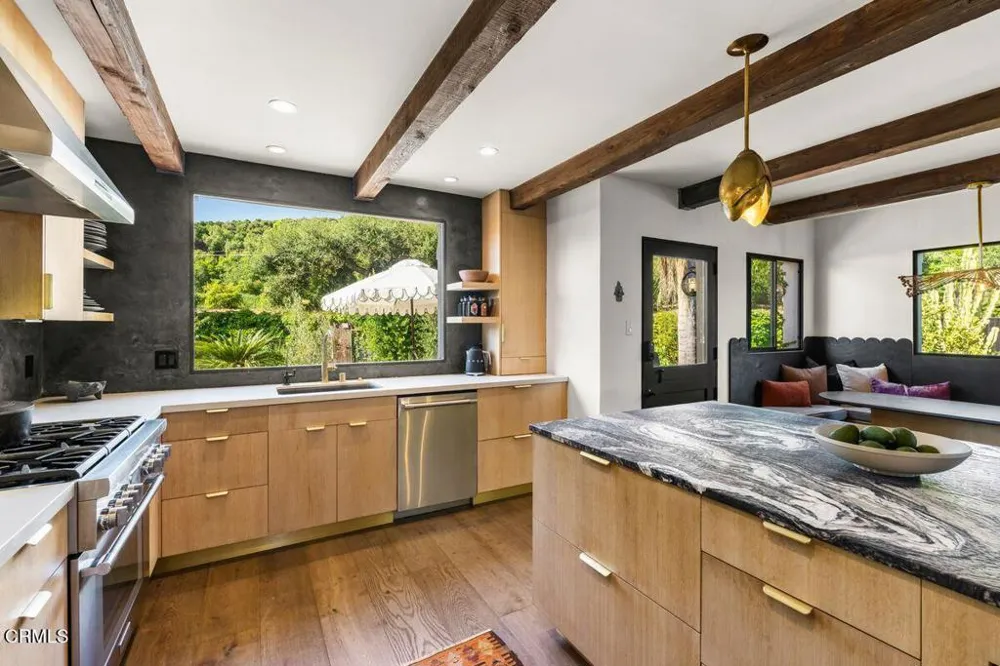 920 El Centro Street Ojai, CA 93023