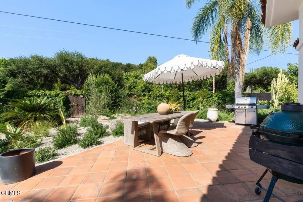920 El Centro Street Ojai, CA 93023