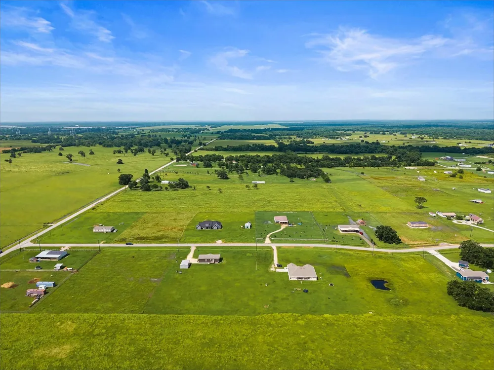 Cr100 Boling, TX 77420