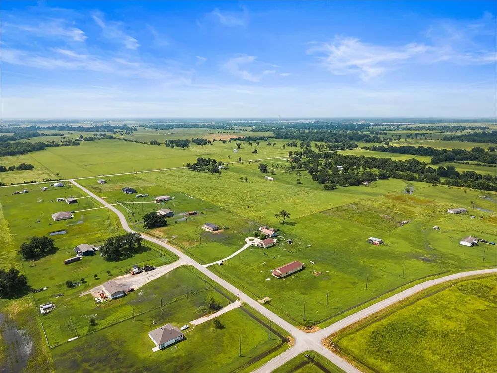 Cr100 Boling, TX 77420