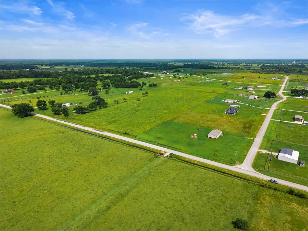 Cr100 Boling, TX 77420