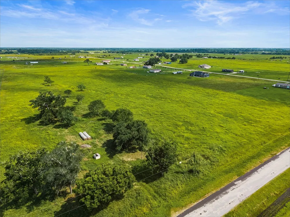 Cr100 Boling, TX 77420