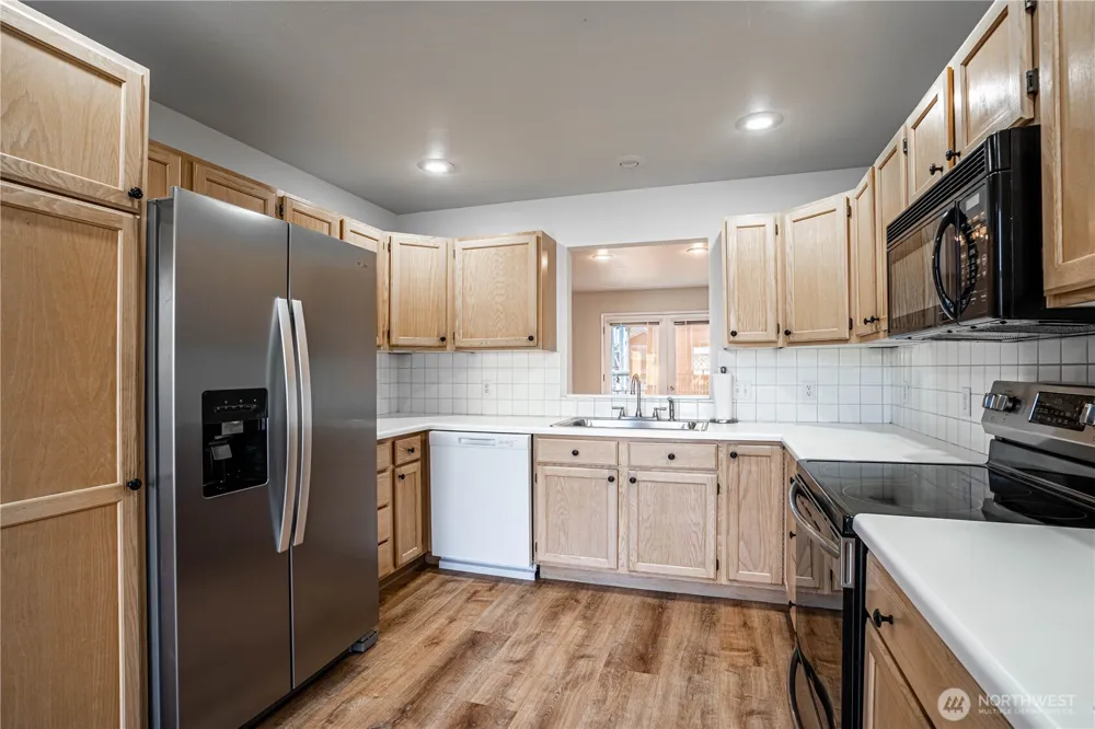 433 W Webster Avenue Chelan, WA 98816