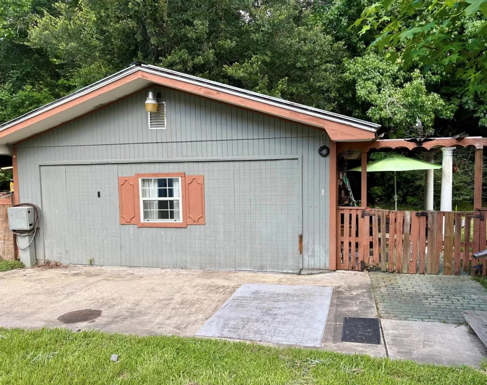 8907 Tulane Road Orange, TX 77630