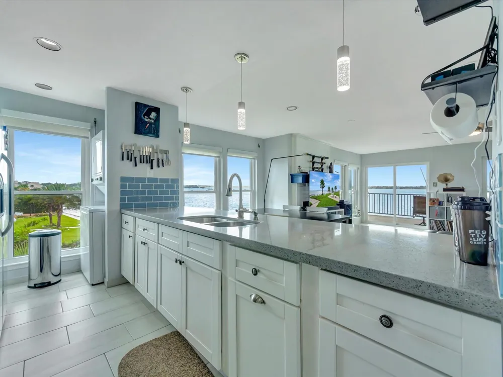 4001 Nasa Parkway #201 Seabrook, TX 77586