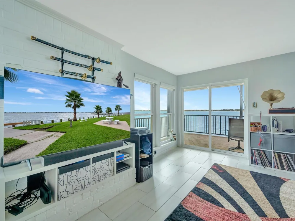4001 Nasa Parkway #201 Seabrook, TX 77586