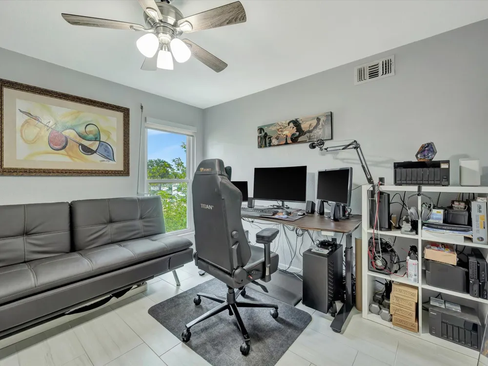 4001 Nasa Parkway #201 Seabrook, TX 77586