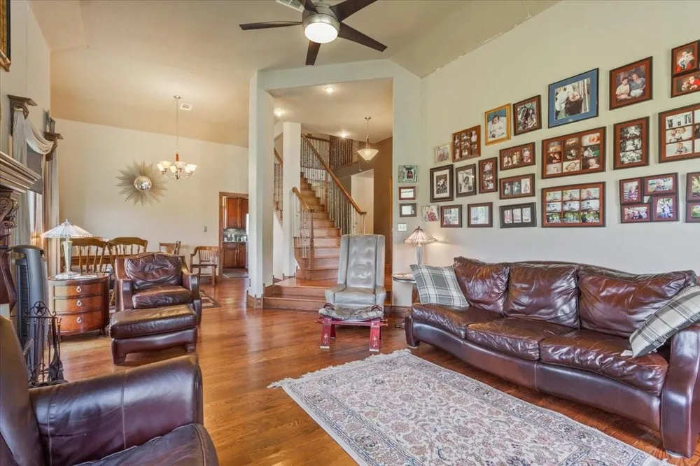432 Lcr 456 Mexia, TX 76667