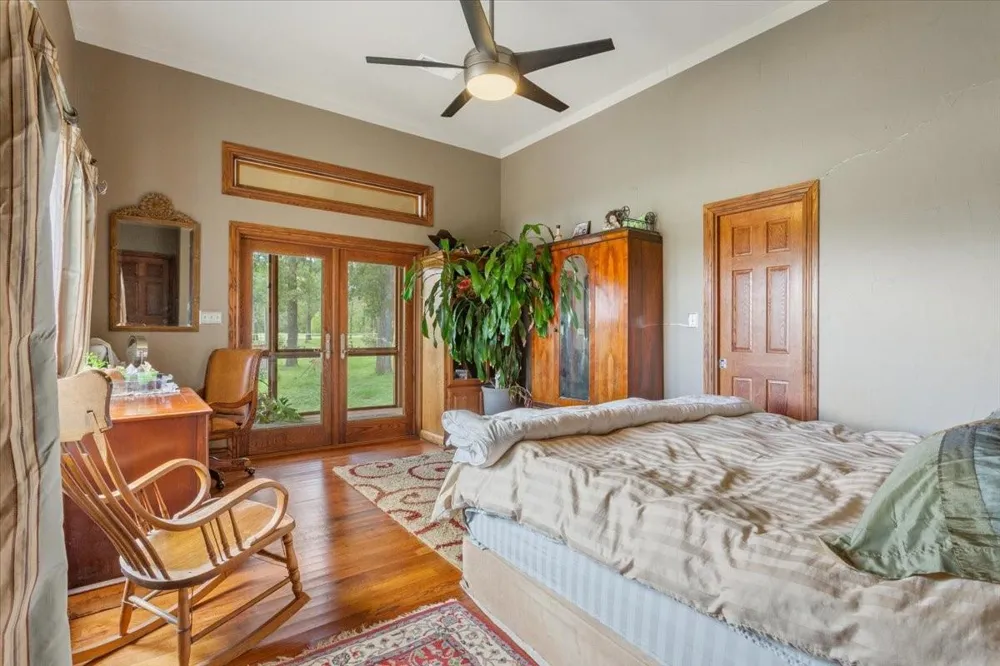 432 Lcr 456 Mexia, TX 76667