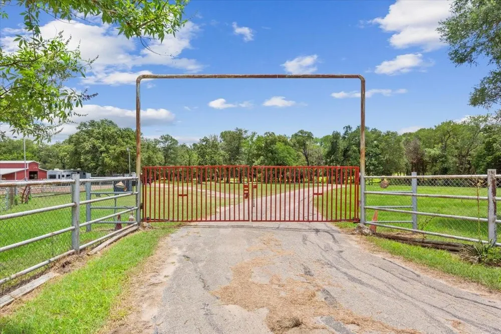432 Lcr 456 Mexia, TX 76667