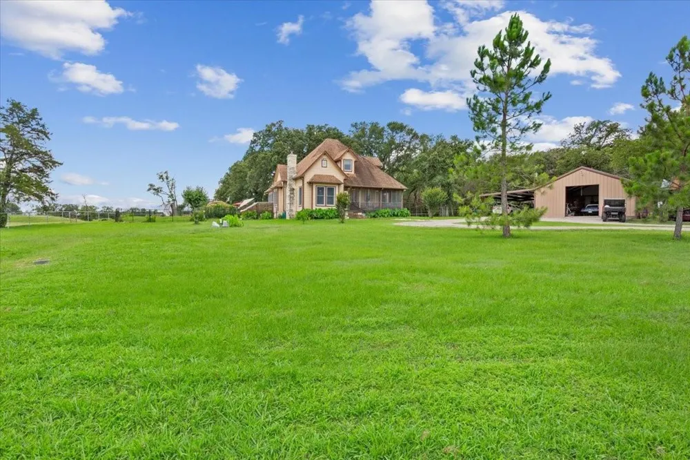 432 Lcr 456 Mexia, TX 76667