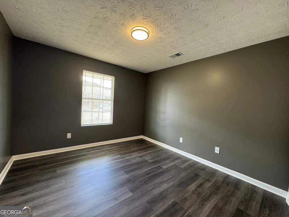 330 Crestfield CIR Covington, GA 30016