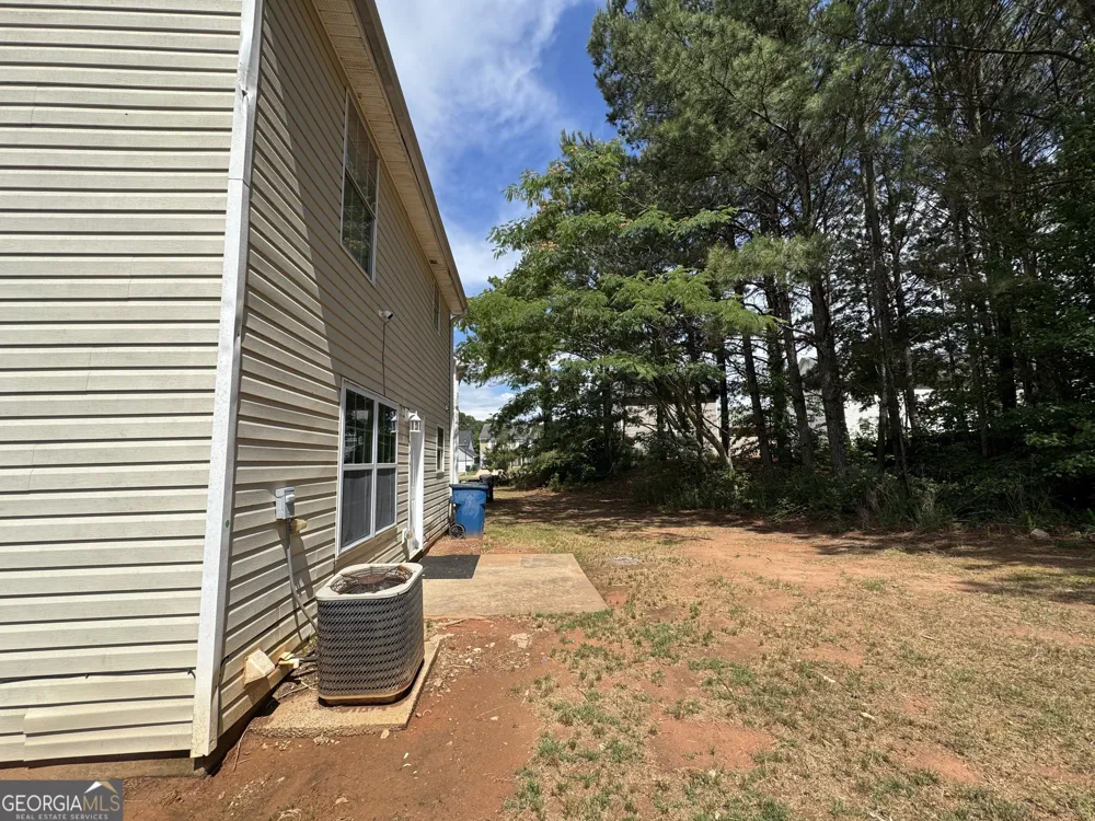 330 Crestfield CIR Covington, GA 30016