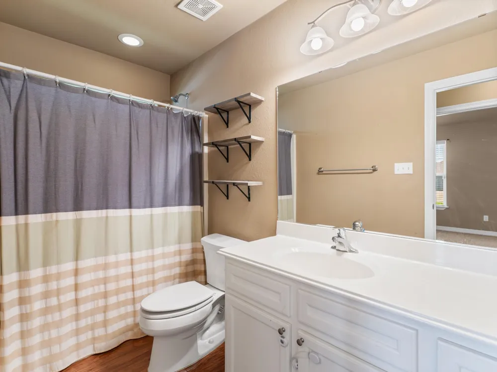 4804 Stingray Drive Bay City, TX 77414