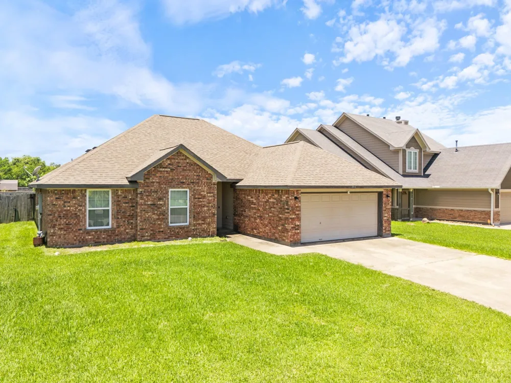 4804 Stingray Drive Bay City, TX 77414