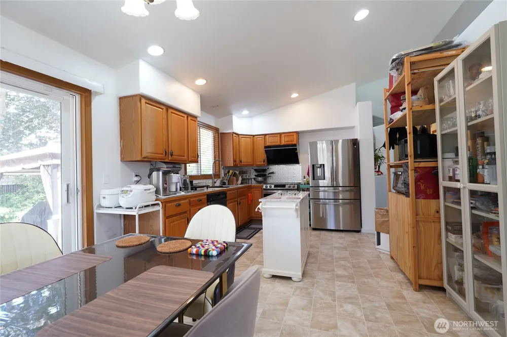 1903 O COURT SE Auburn, WA 98002