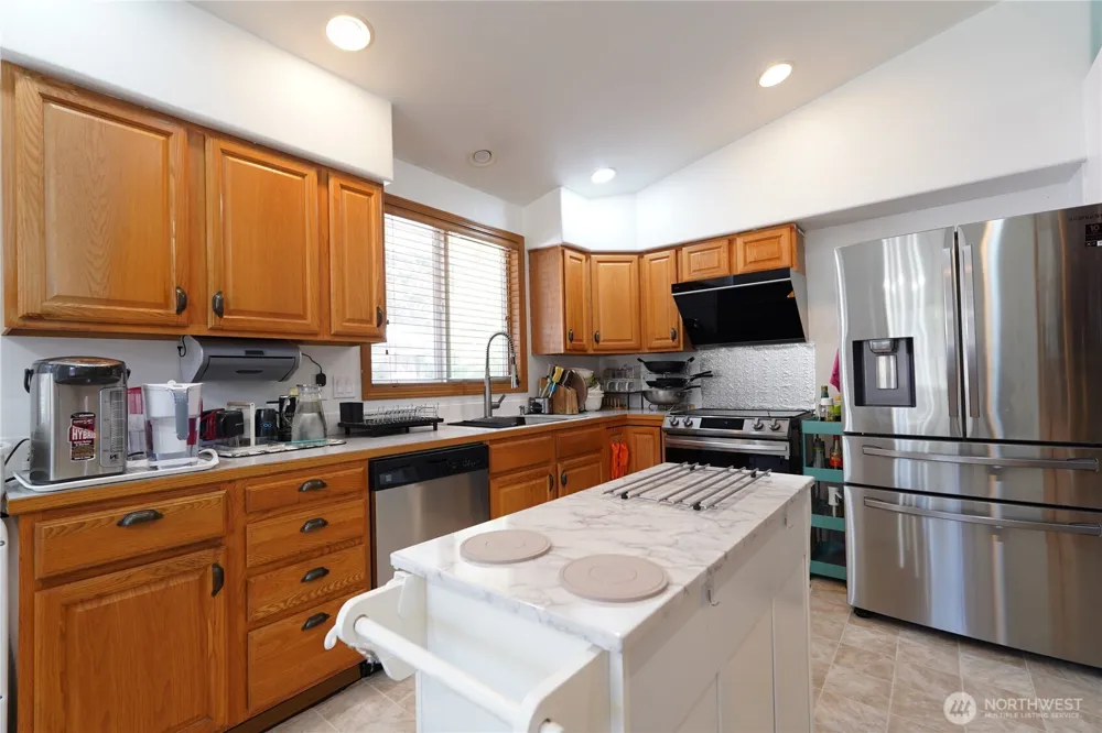 1903 O COURT SE Auburn, WA 98002
