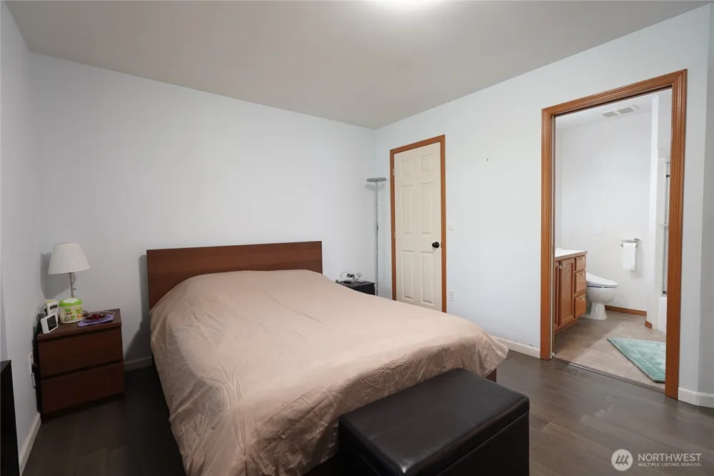 1903 O COURT SE Auburn, WA 98002