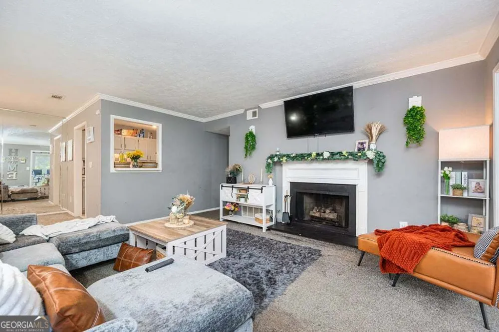1603 Vicksburg PL Sandy Springs, GA 30350