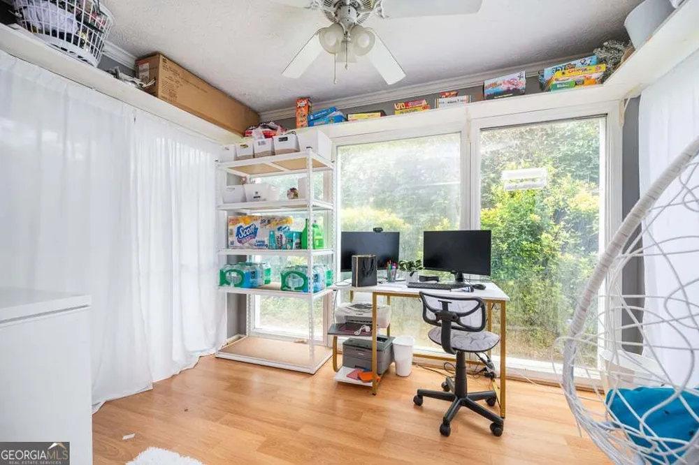 1603 Vicksburg PL Sandy Springs, GA 30350