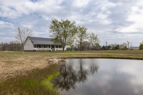 144B Leo Carter Rd