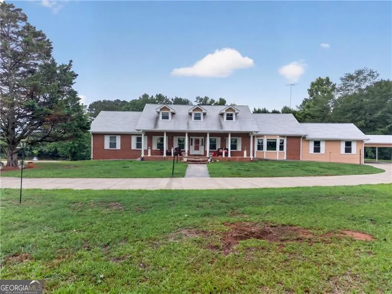 1378 Amber Stapp Studdard RD Social Circle, GA 30025