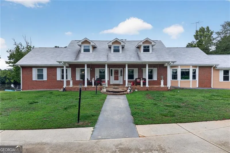 1378 Amber Stapp Studdard RD Social Circle, GA 30025
