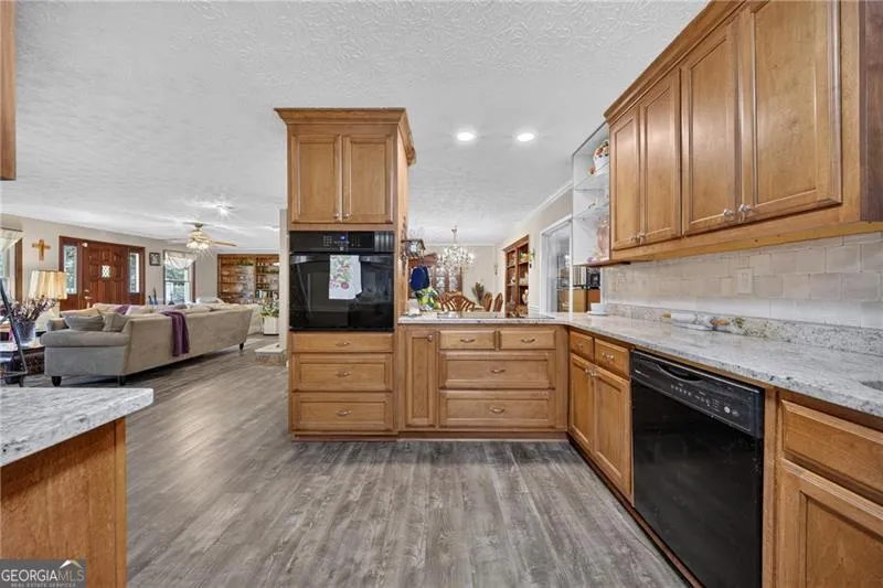 1378 Amber Stapp Studdard RD Social Circle, GA 30025