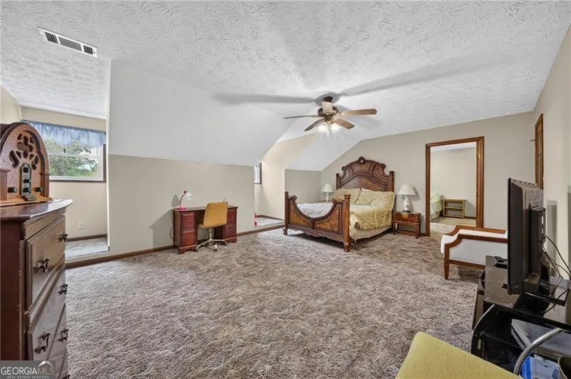 1378 Amber Stapp Studdard RD Social Circle, GA 30025