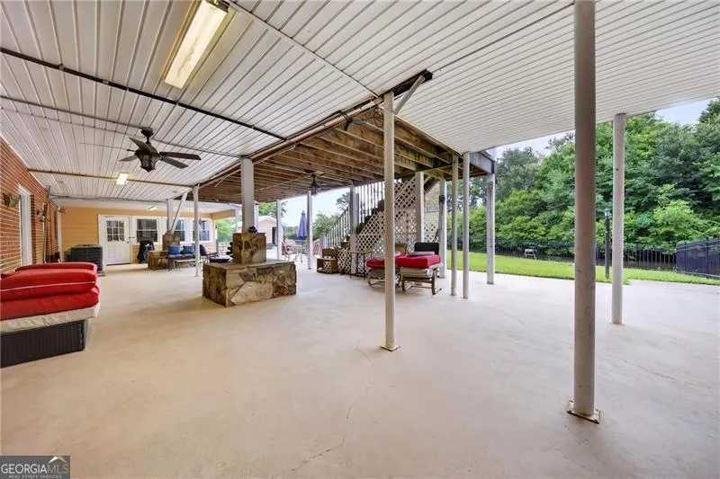 1378 Amber Stapp Studdard RD Social Circle, GA 30025