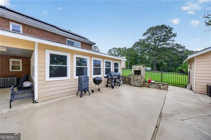 1378 Amber Stapp Studdard RD Social Circle, GA 30025