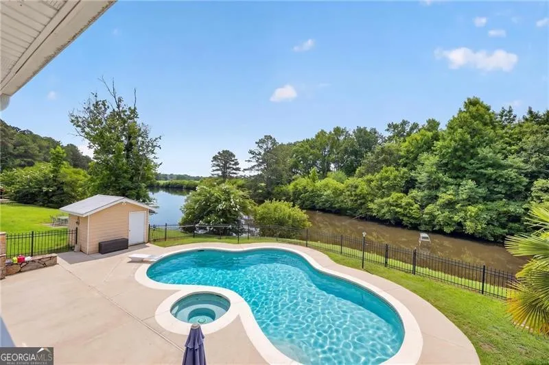 1378 Amber Stapp Studdard RD Social Circle, GA 30025