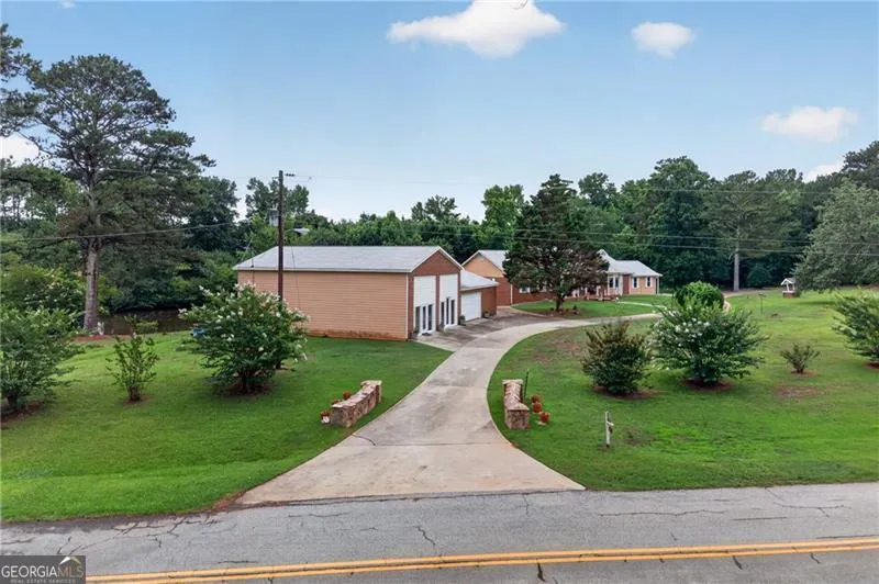 1378 Amber Stapp Studdard RD Social Circle, GA 30025