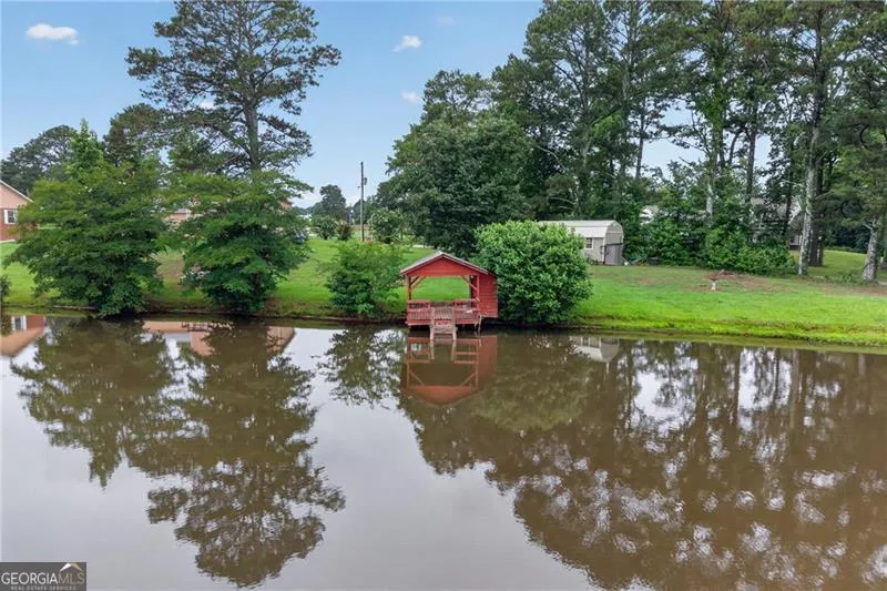 1378 Amber Stapp Studdard RD Social Circle, GA 30025