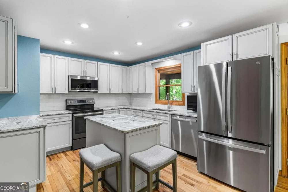 977 Tarheel DR W Murphy, NC 28906