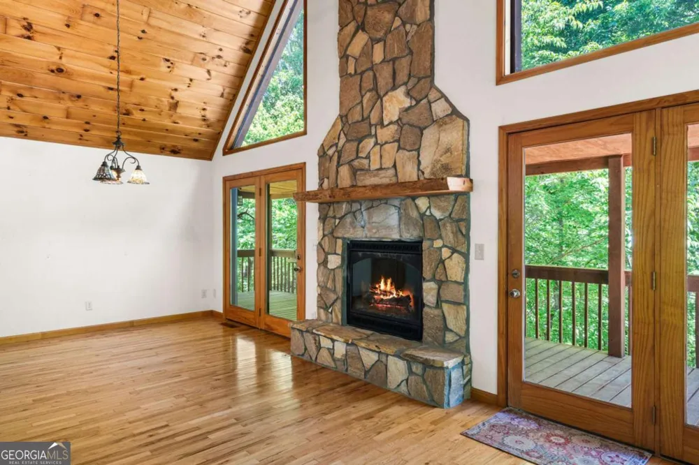 977 Tarheel DR W Murphy, NC 28906