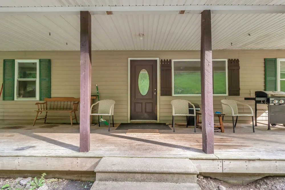 16600 Center Hill Dam Rd Silver Point, TN 38582