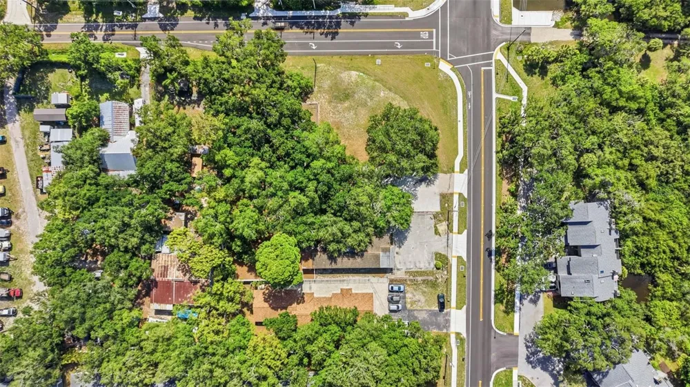 2886 WHITNEY ROAD Clearwater, FL 33760