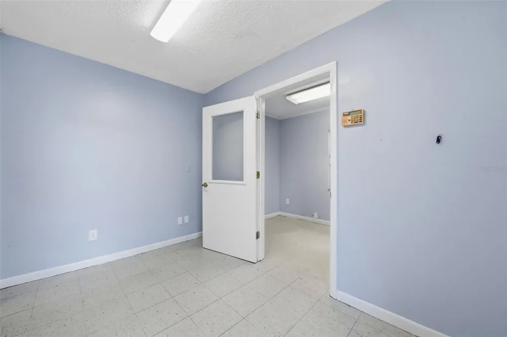 2886 WHITNEY ROAD Clearwater, FL 33760