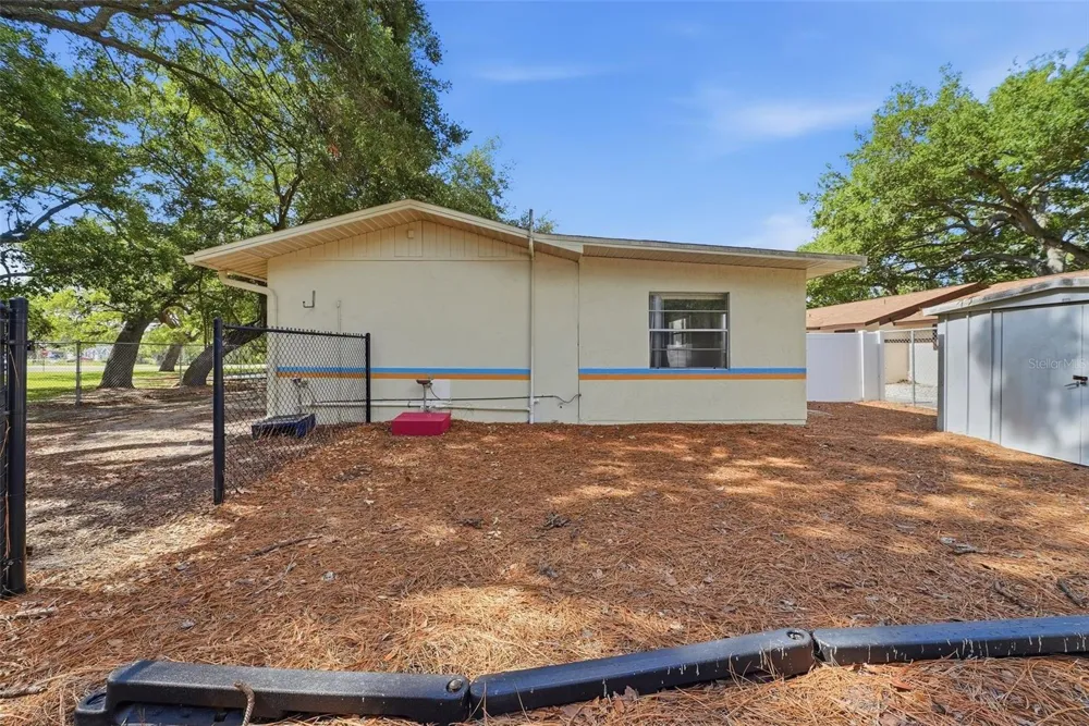 2886 WHITNEY ROAD Clearwater, FL 33760