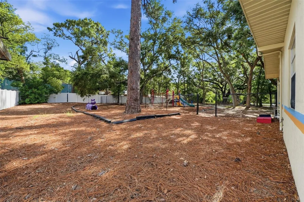 2886 WHITNEY ROAD Clearwater, FL 33760