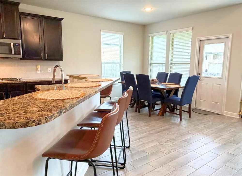 244 Upland Drive Waller, TX 77484