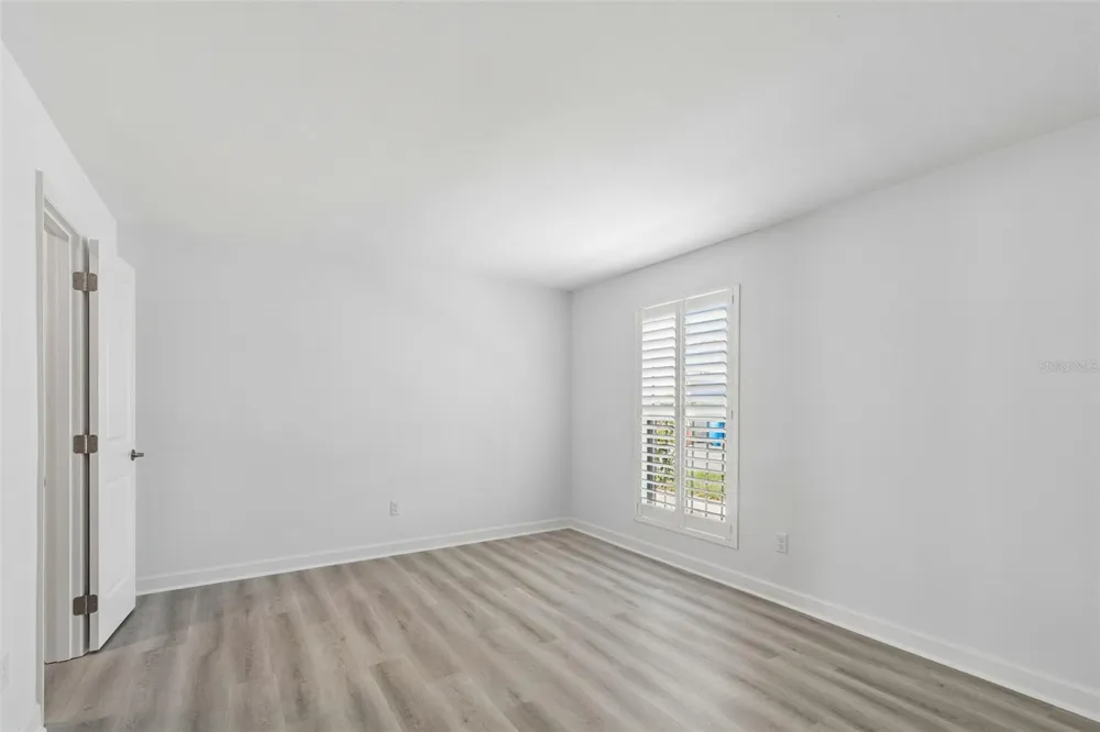 552 PLAZA SEVILLE COURT #97 Treasure Island, FL 33706