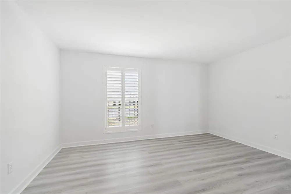 552 PLAZA SEVILLE COURT #97 Treasure Island, FL 33706