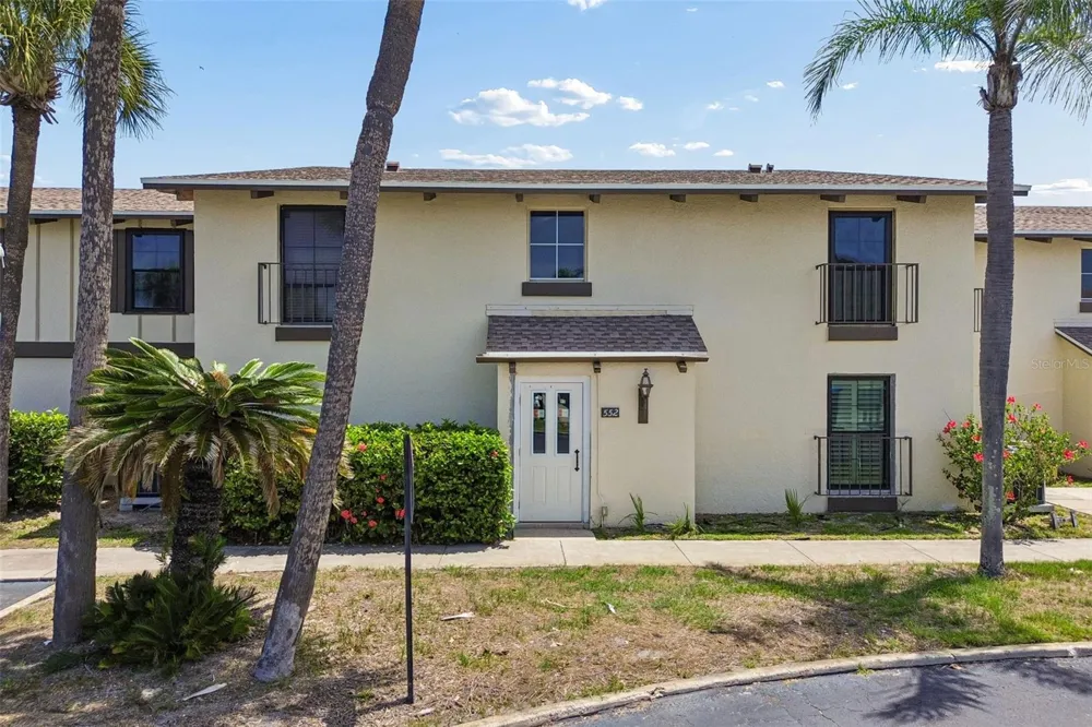 552 PLAZA SEVILLE COURT #97 Treasure Island, FL 33706